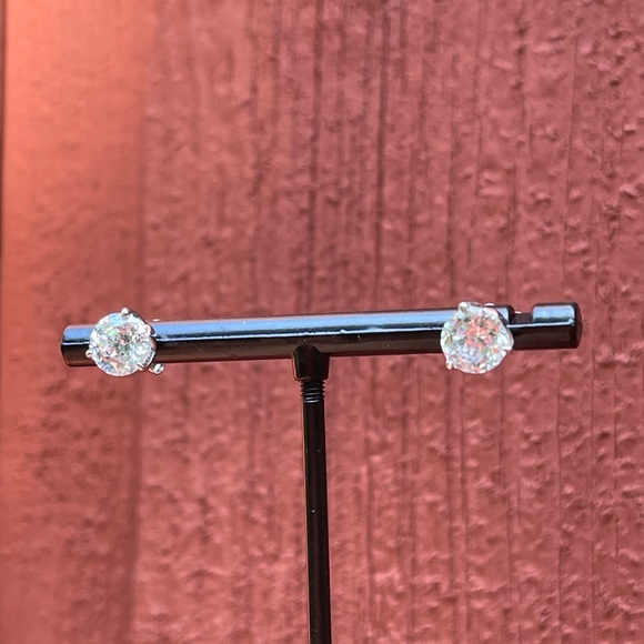 Solid Sterling (.925) CZ earrings- 3 Prong Tulip Settings - Picture 1 of 4